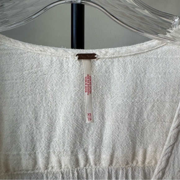 Free People - Picture 5 of 8